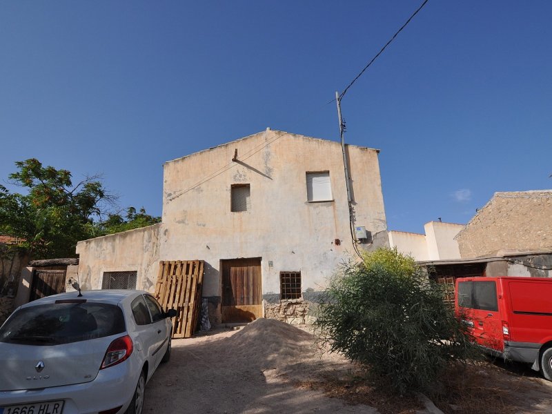 4 Bedroom 2 Bathroom Restoration Project in Monovar