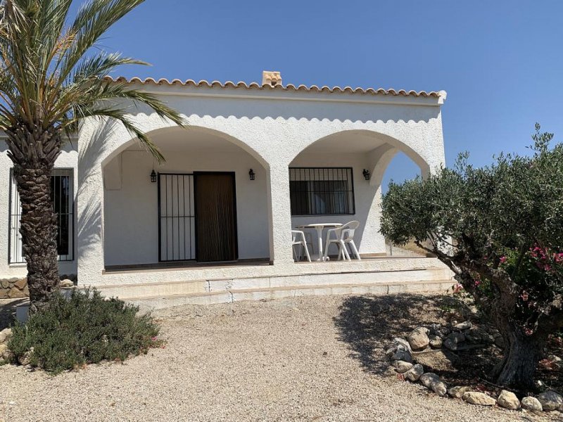 3 Bedroom 2 Bathroom Villa in Abanilla