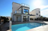 3-6817/1011, 3 Bedroom 4 Bathroom Villa in Castalla