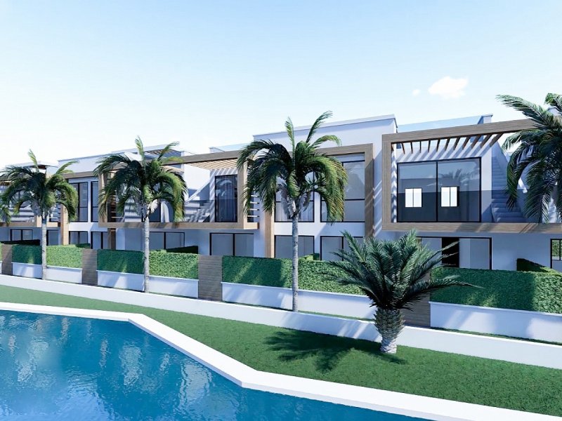 3 Bedroom 2 Bathroom Apartment in Villamartin