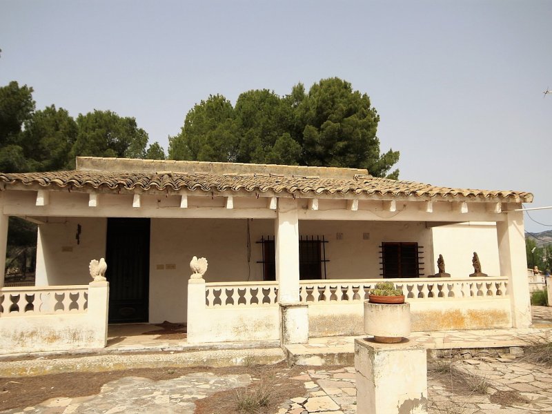 3 Bedroom 2 Bathroom Villa in Castalla