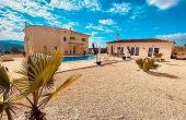 3-6542/1092, 4 Bedroom 4 Bathroom Villa in Macisvenda