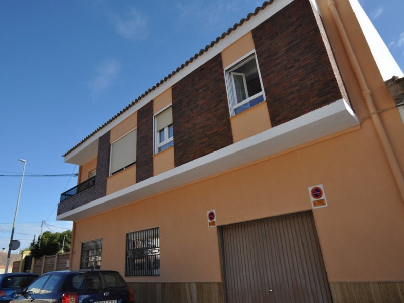 4 Bedroom 3 Bathroom Townhouse in Monovar