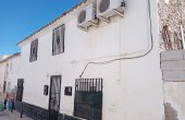 3-6517/1098, 3 Bedroom 1 Bathroom Townhouse in Sax