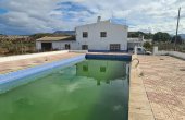 3-6381/1119, 4 Bedroom 2 Bathroom Country house in Sax