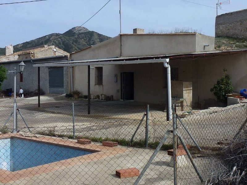 3 Bedroom 1 Bathroom Cave House in Abanilla