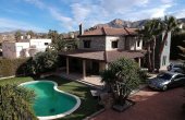 3-5312/1180, 5 Bedroom 5 Bathroom Villa in Petrer