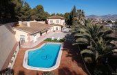 3-5248/1190, 5 Bedroom 3 Bathroom Villa in Monovar