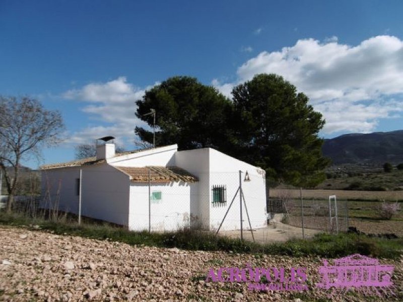 2 Bedroom 1 Bathroom Villa in Yecla