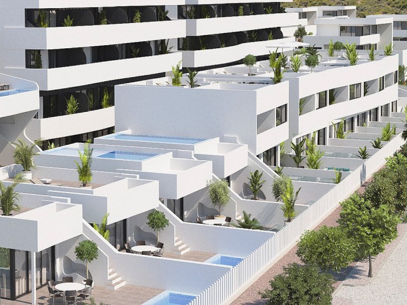 3 Bedroom 3 Bathroom Duplex in Guardamar del Segura