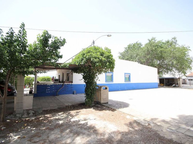 3 Bedroom 1 Bathroom Country house in Villena