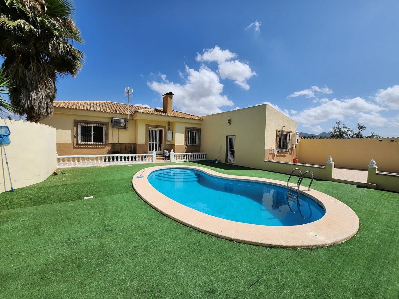 4 Bedroom 3 Bathroom Villa in Hondón de las Nieves