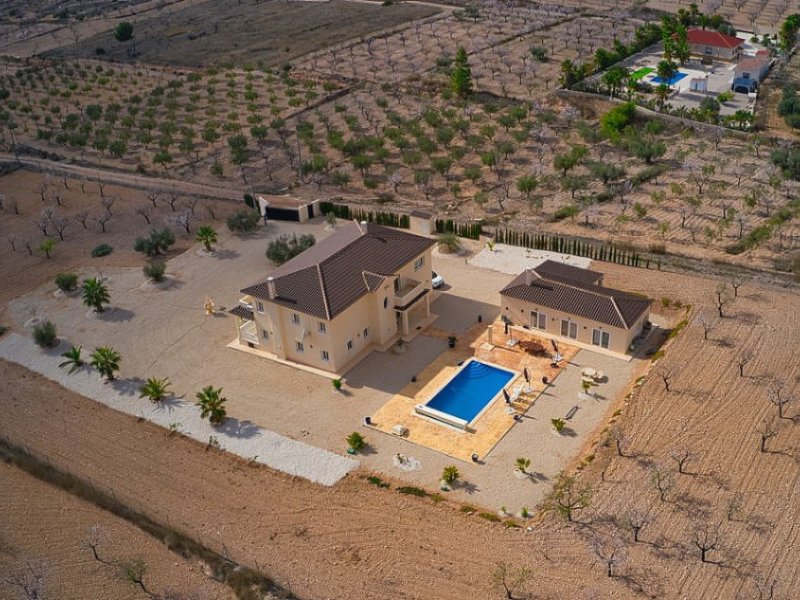4 Bedroom 4 Bathroom Villa in Macisvenda