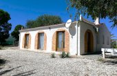 3-7362/1406, 4 Bedroom 1 Bathroom Villa in Caudete