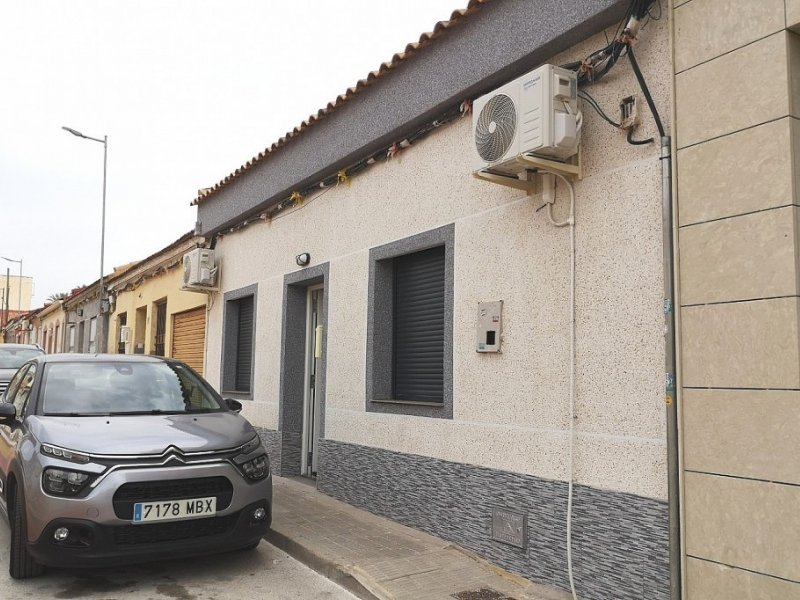 3 Bedroom 2 Bathroom Townhouse in Los Montesinos