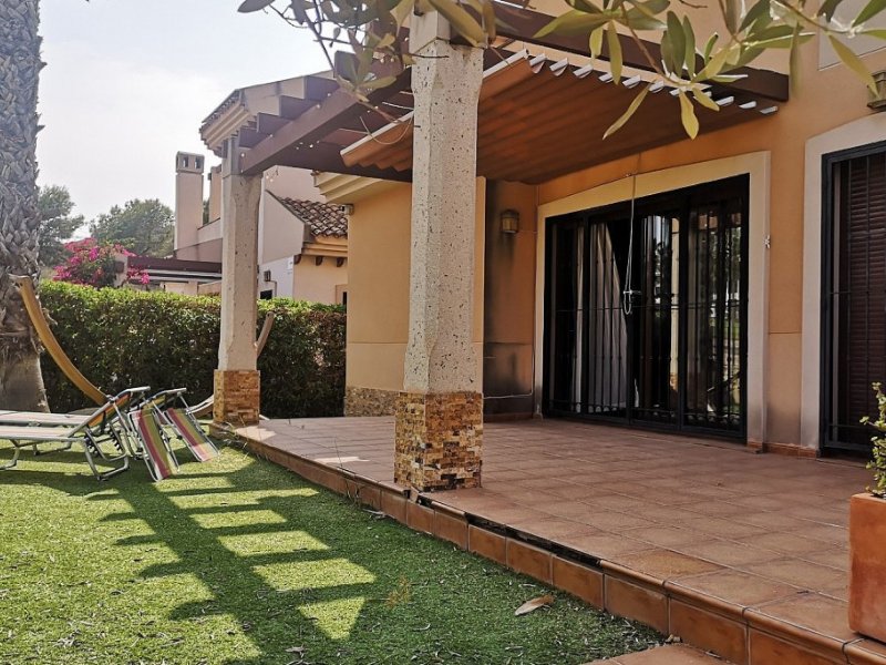 3 Bedroom 2 Bathroom Villa in Algorfa