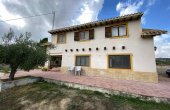 3-7328/784, 4 Bedroom 1 Bathroom Villa in Sax