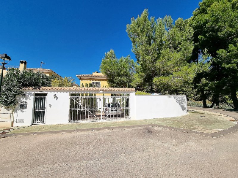 2 Bedroom 2 Bathroom Villa in Tibi