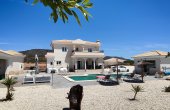 3-7143/886, 5 Bedroom 4 Bathroom Villa in Pinoso