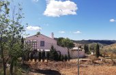 3-7107/909, 2 Bedroom 1 Bathroom Country house in Yecla