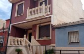 3-7105/911, 4 Bedroom 2 Bathroom Townhouse in Yecla