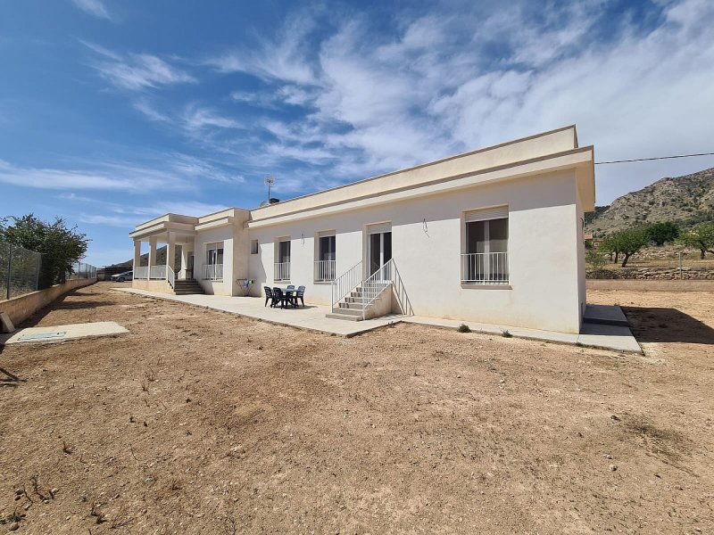 3 Bedroom 2 Bathroom Villa in La Romana
