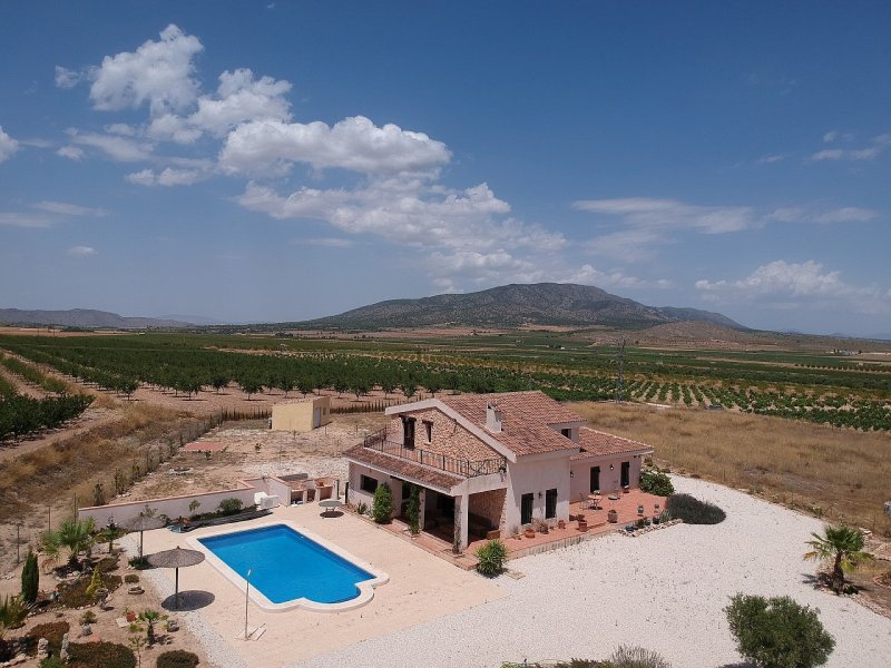 4 Bedroom 3 Bathroom Villa in Pinoso