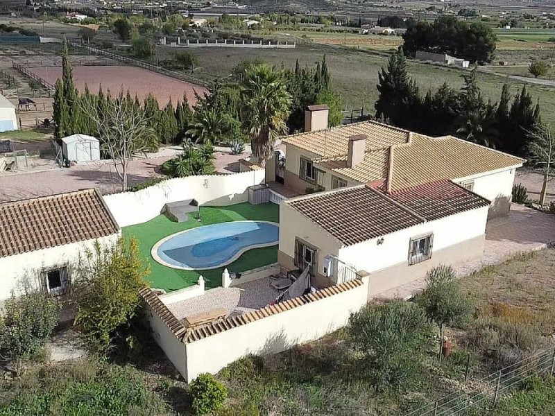 4 Bedroom 3 Bathroom Villa in Hondón de las Nieves